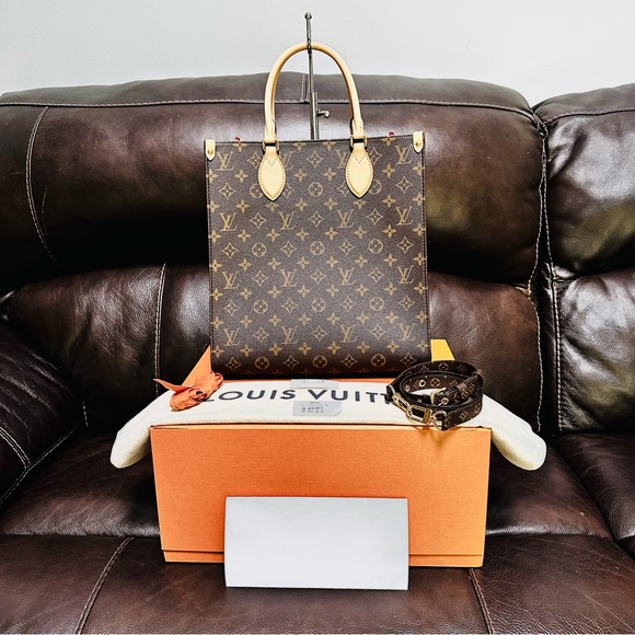 Louis Vuitton Sac Plat PM - Picture 1 of 16